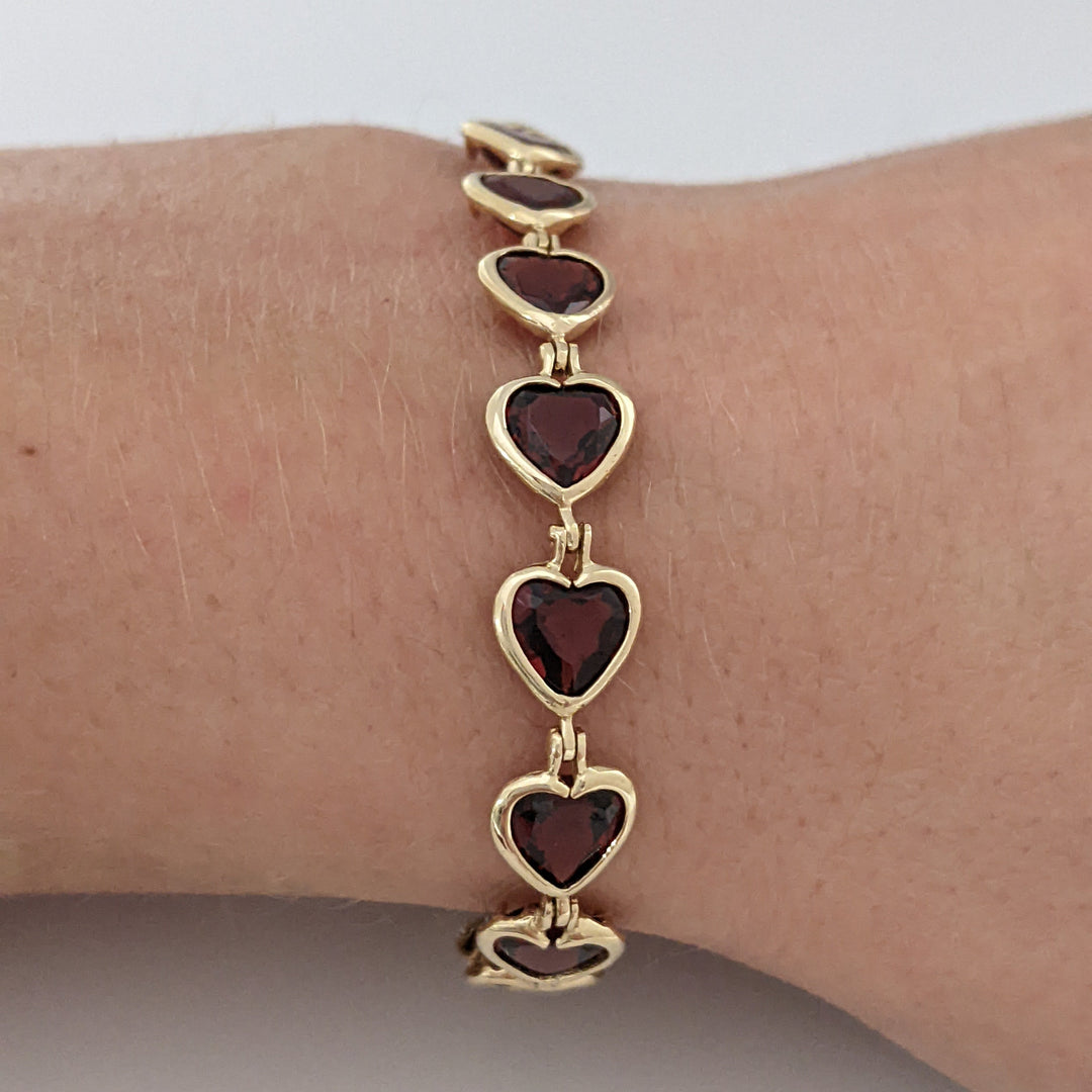 14K GARNET HEART 6MM (18) BEZEL ESTATE BRACELET 7.0 GRAMS