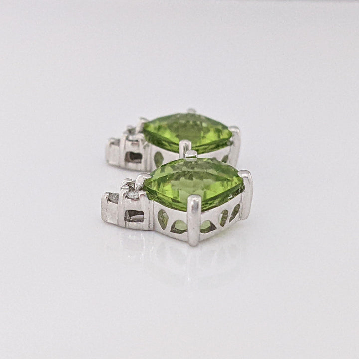 14K WHITE PERIDOT CUSHION CUT 7MM WITH (6) MELEE ESTATE EARRINGS 2.1 GRAMS