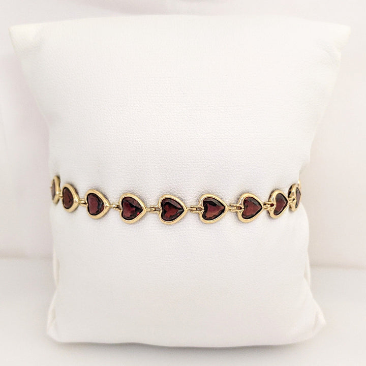 14K GARNET HEART 6MM (18) BEZEL ESTATE BRACELET 7.0 GRAMS