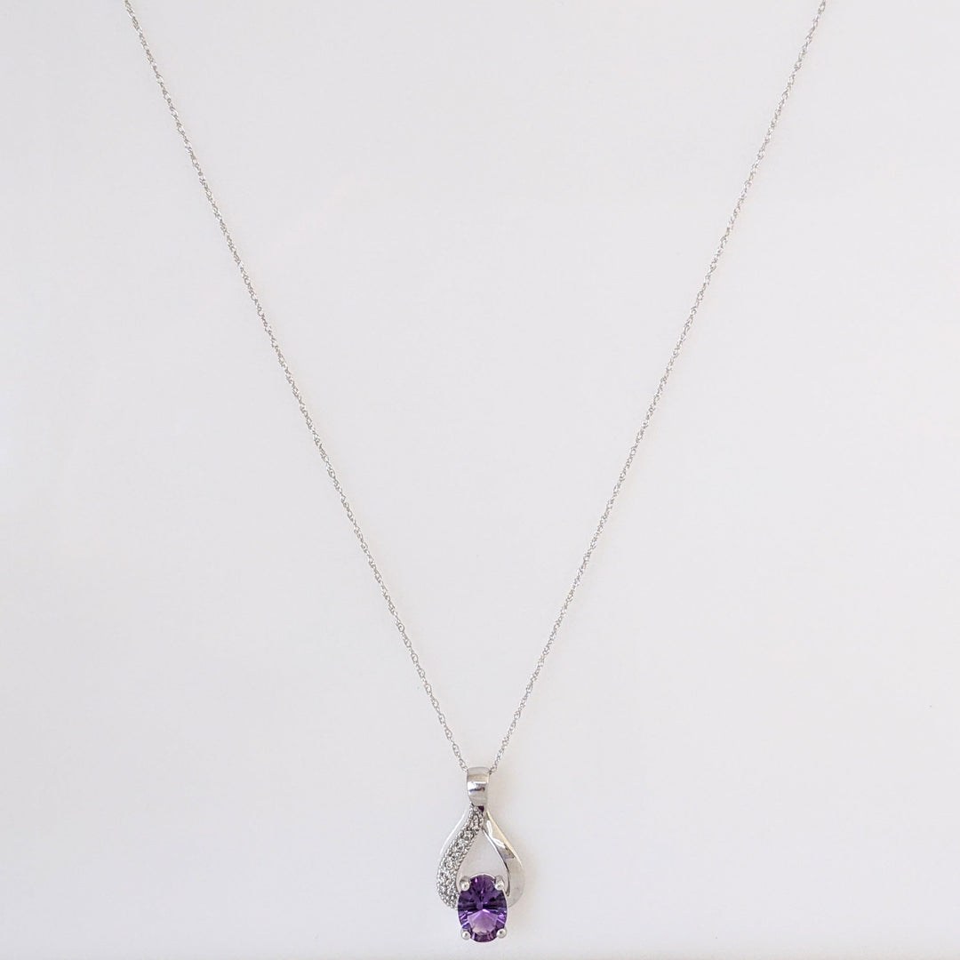 10K WHITE AMETHYST OVAL 6X8 WITH MELEE TWIST ESTATE PENDANT & CHAIN 1.7 GRAMS