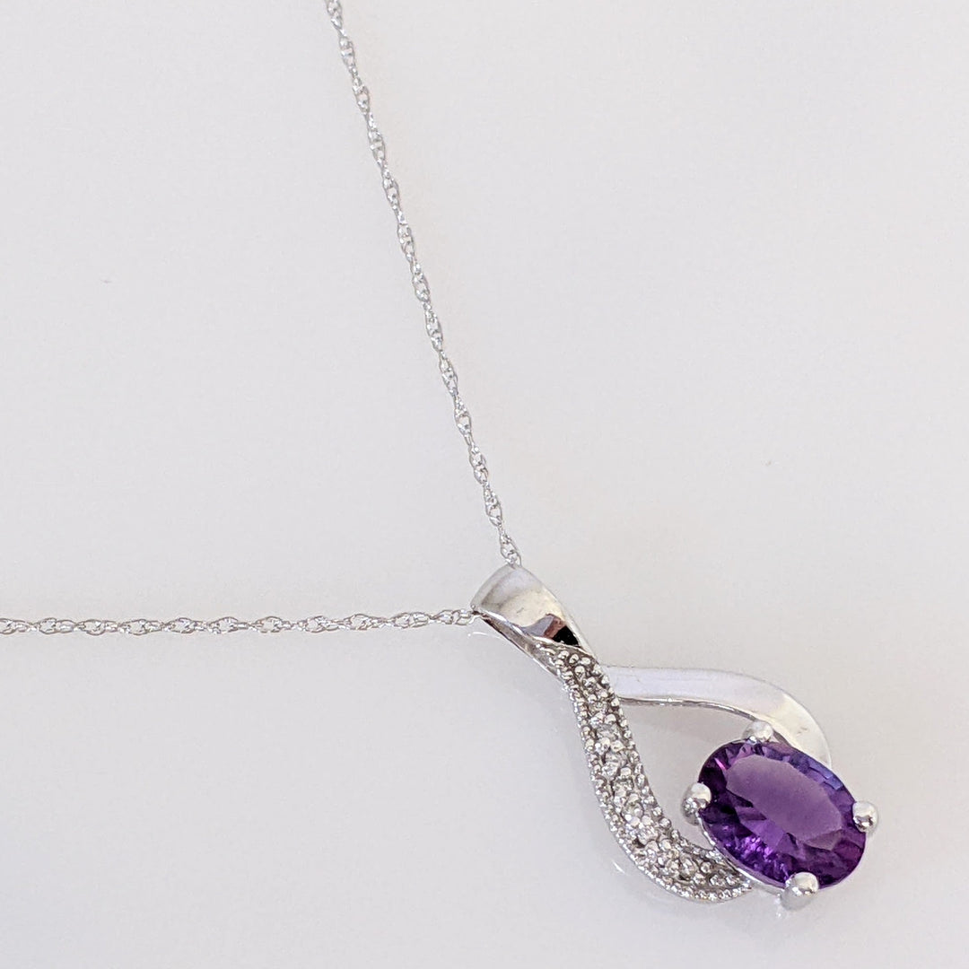 10K WHITE AMETHYST OVAL 6X8 WITH MELEE TWIST ESTATE PENDANT & CHAIN 1.7 GRAMS