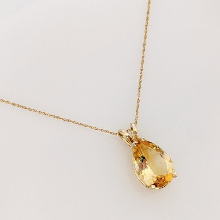 14K CITRINE PEAR 10X15 ESTATE PENDANT & CHAIN 3.4 GRAMS