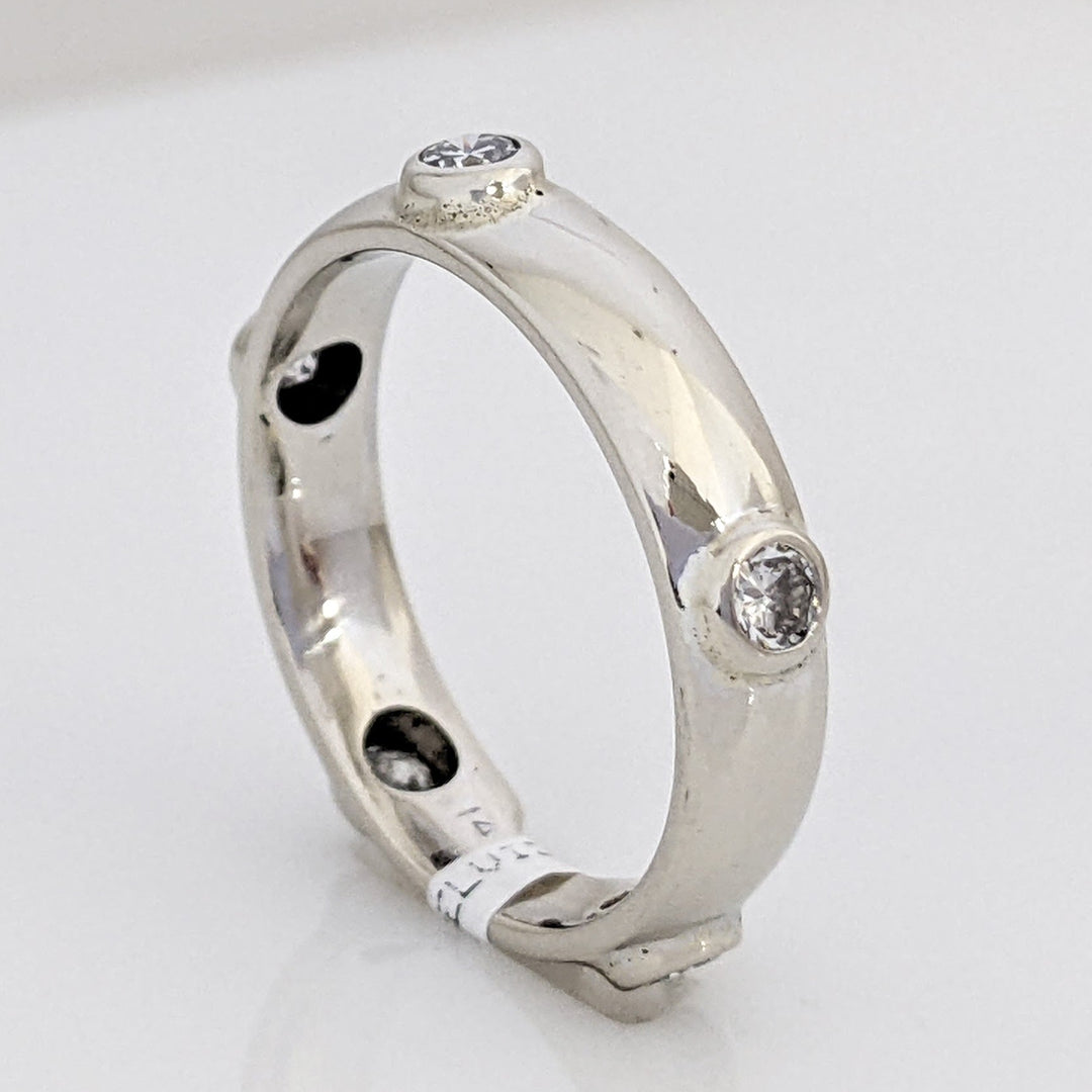 14K WHITE .30 CARAT TOTAL WEIGHT SI2 I DIAMOND ROUND (5) BEZEL SET ESTATE BAND 3.2 GRAMS
