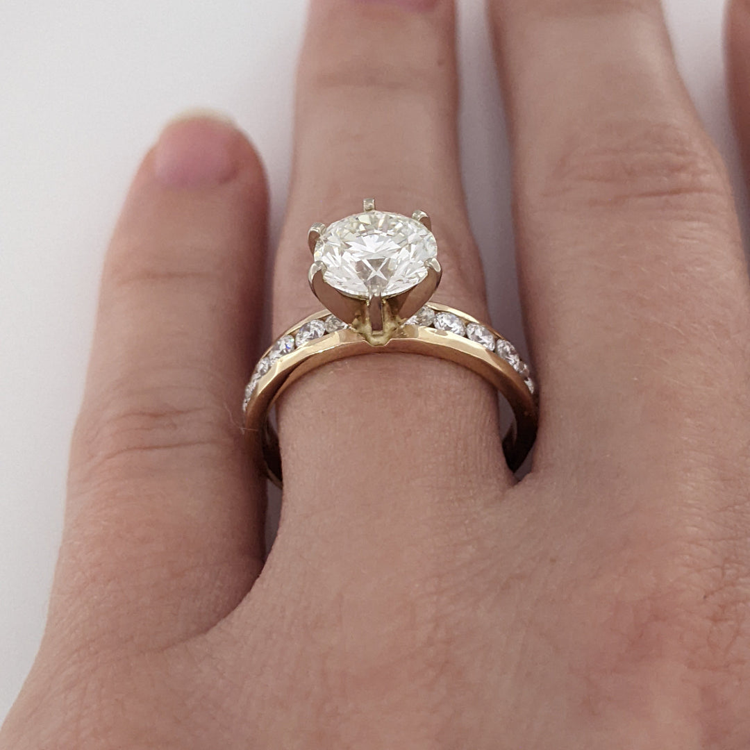 14K 2.57 CARAT TOTAL WEIGHT VS2 I DIAMOND ROUND (13) ESTATE RING 3.8 GRAMS