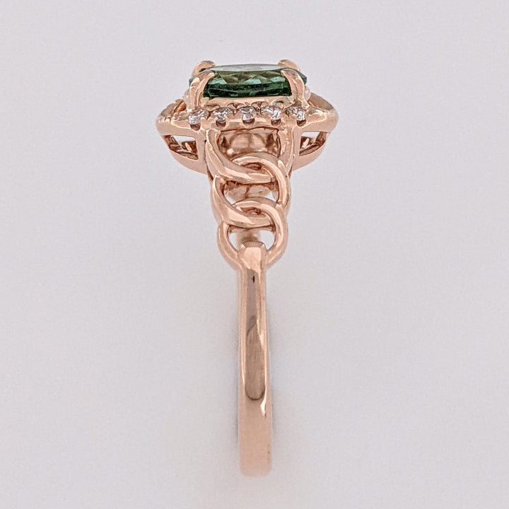 14K GREEN TOURMALINE OVAL 5X7 WITH MELEES CHAIN LINK ESTATE RING 3.1 GRAMS