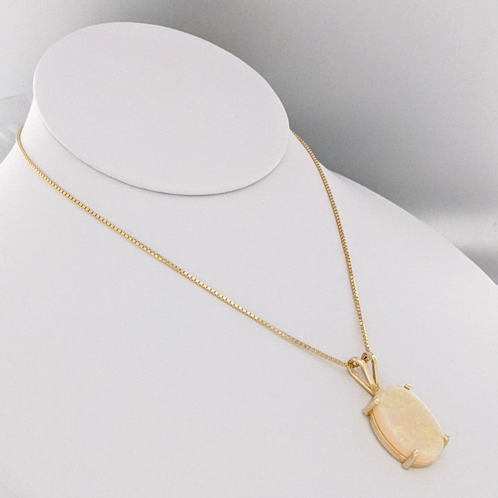 14K OPAL OVAL 14X21 OVAL ESTATE PENDANT & CHAIN 8.8 GRAMS