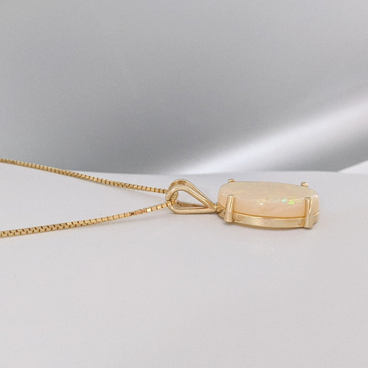 14K OPAL OVAL 14X21 OVAL ESTATE PENDANT & CHAIN 8.8 GRAMS