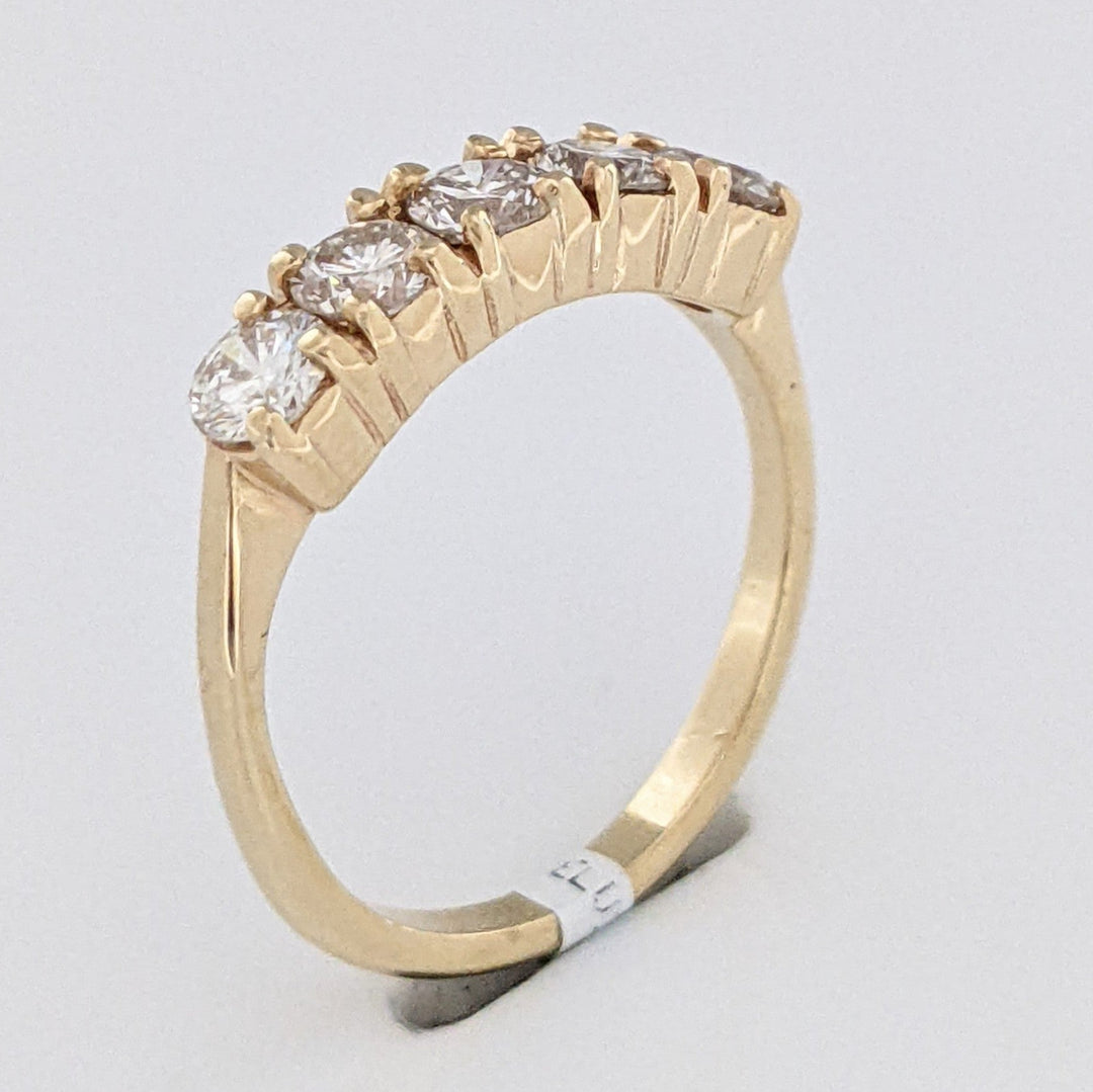 14K .85 CARAT TOTAL WEIGHT SI2 H DIAMOND ROUND (5) ESTATE BAND 2.7 GRAMS