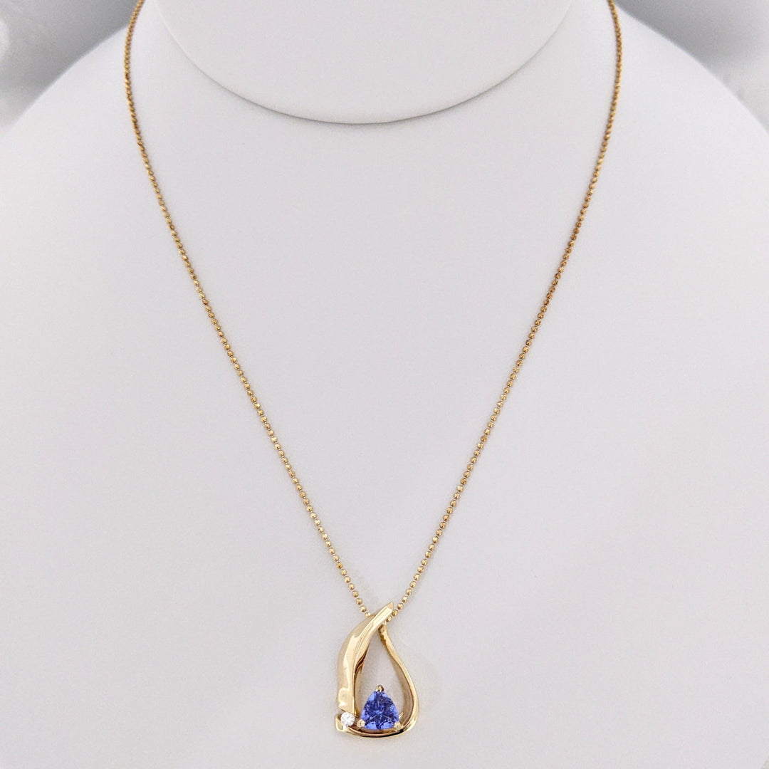 14K TANZANITE TRILLION 5MM WITH MELEE FREE FORM ESTATE PENDANT & CHAIN 4.2 GRAMS