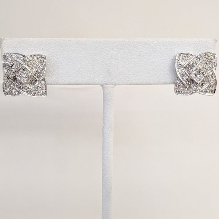 14K WHITE .48 CARAT TOTAL WEIGHT I1 I DIAMOND ROUND (48) CLUSTER FLORAL ESTATE EARRINGS 4.9 GRAMS