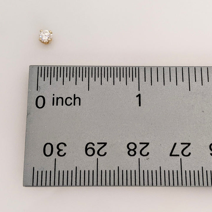 14K .26 CARAT TOTAL WEIGHT SI2 I DIAMOND ROUND (2) ESTATE STUD EARRINGS 0.4 GRAMS