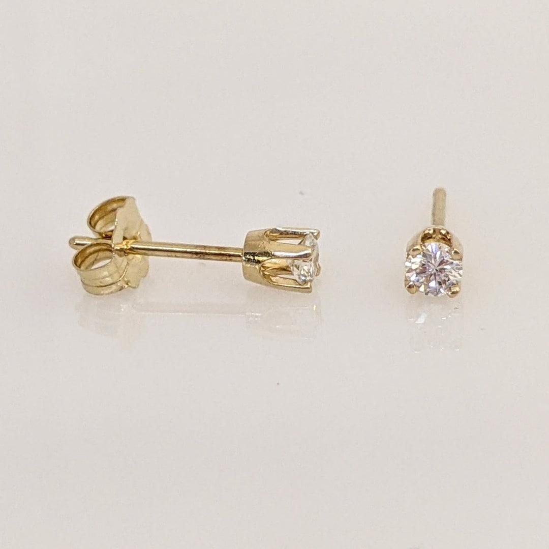 14K .16 CARAT TOTAL WEIGHT SI1 I DIAMOND ROUND (2) ESTATE STUD EARRINGS 0.5 GRAMS