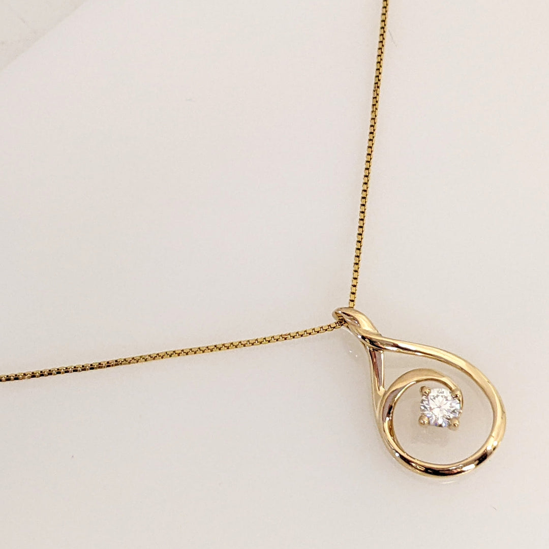 14K .14 CARAT TOTAL SI2 I DIAMOND ROUND TWIST TOP ESTATE PENDANT & CHAIN 2.4 GRAMS