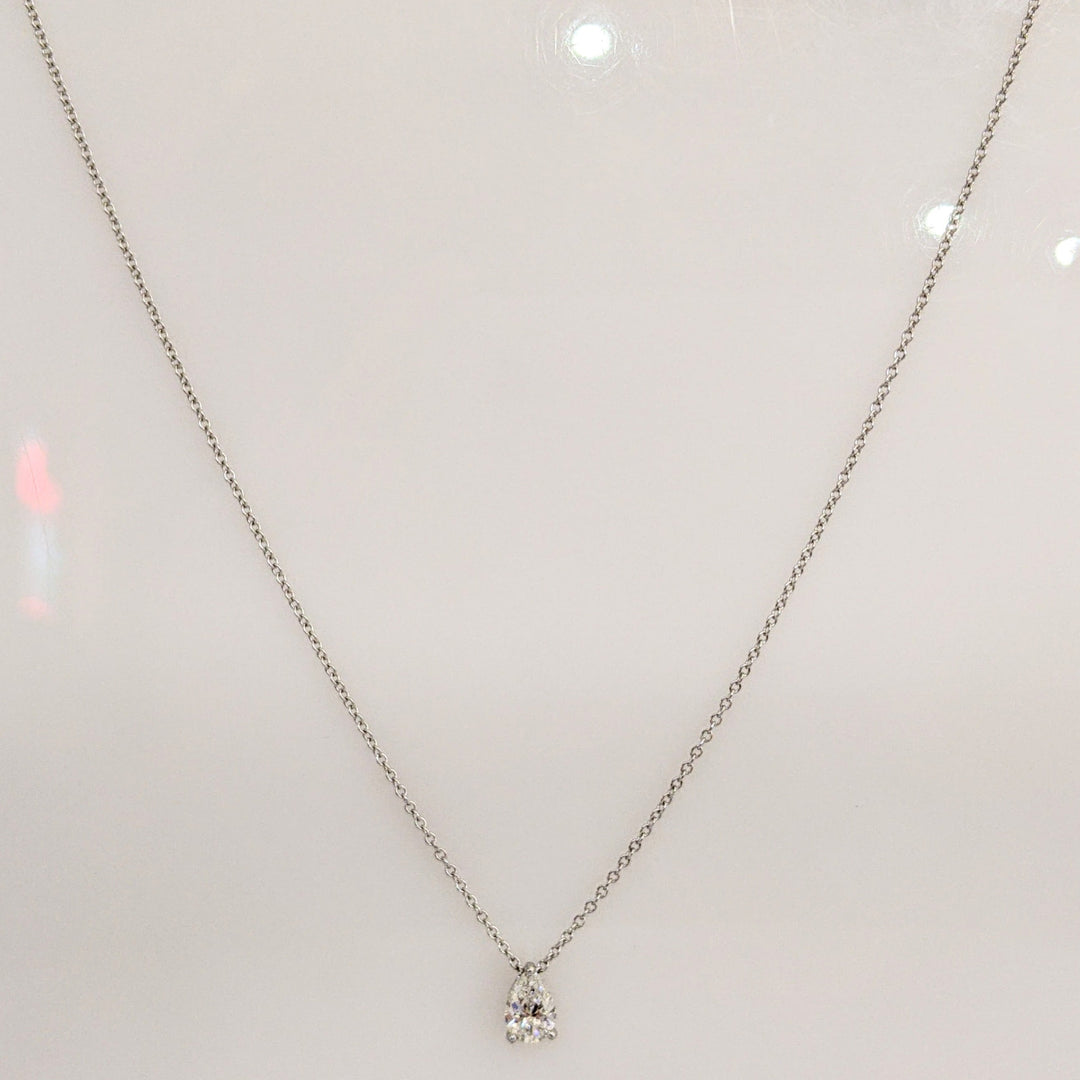 18K WHITE .60 CARAT TOTAL SI1 H DIAMOND PEAR ESTATE NECKLACE 1.8 GRAMS