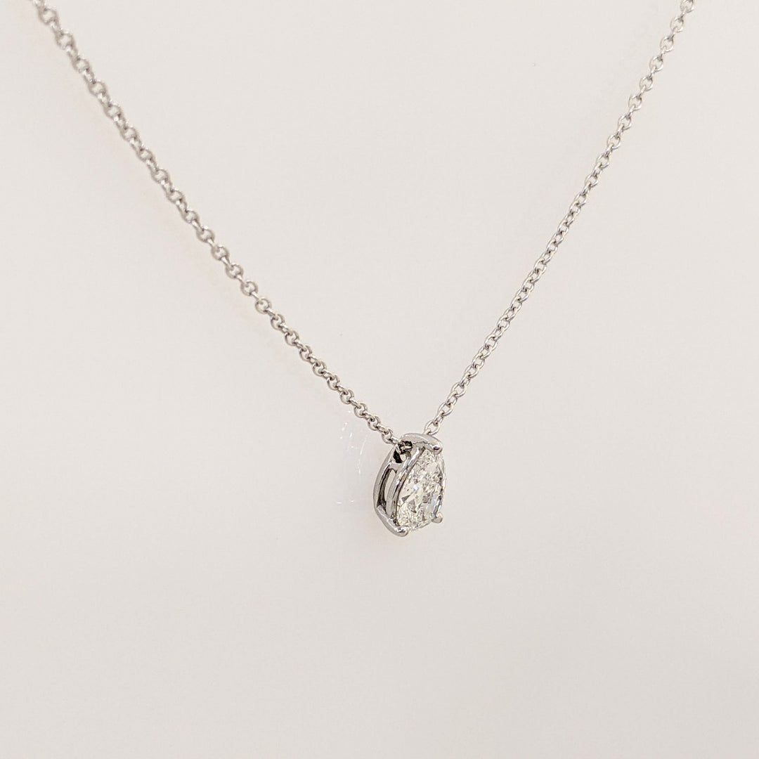 18K WHITE .60 CARAT TOTAL SI1 H DIAMOND PEAR ESTATE NECKLACE 1.8 GRAMS