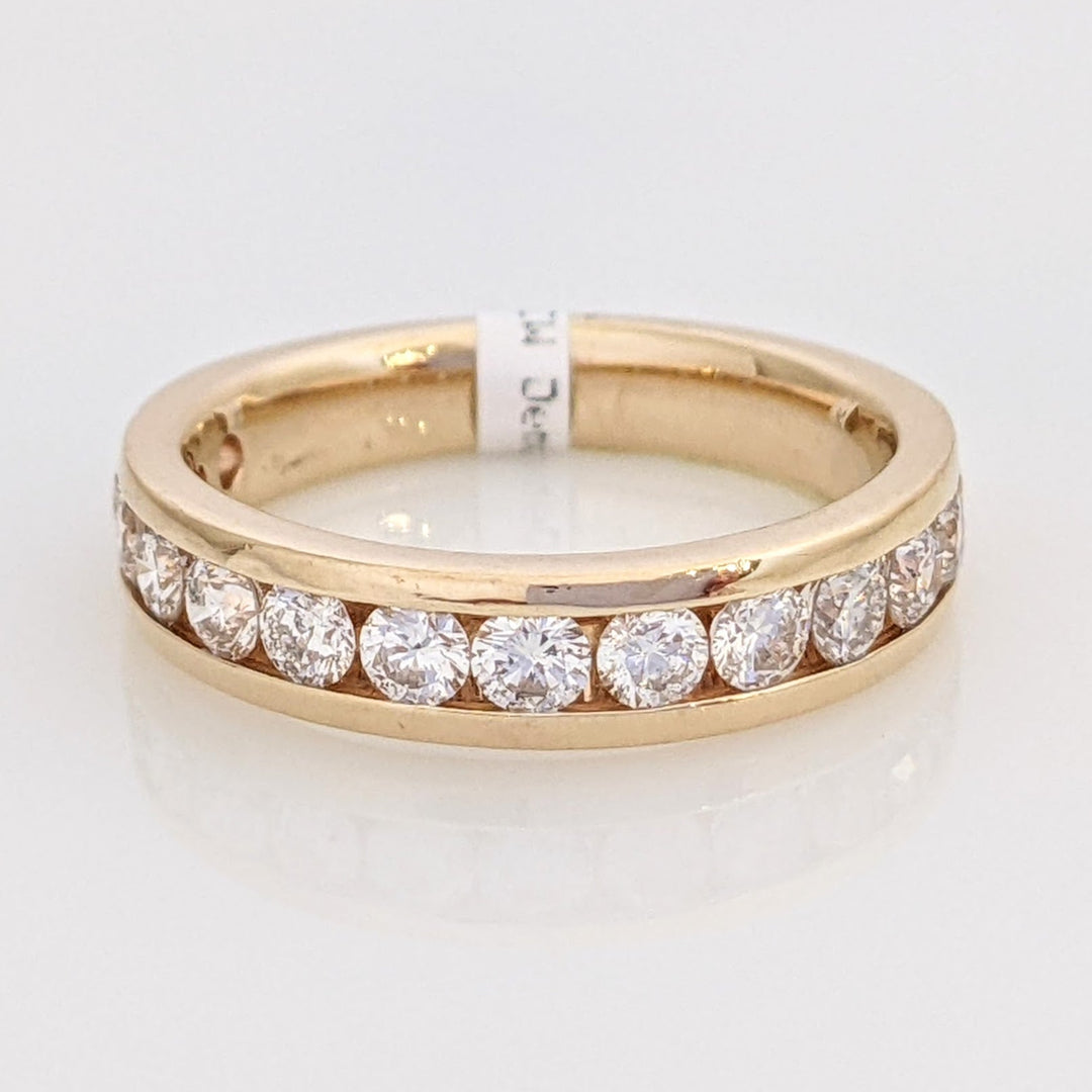 14K .84 CARAT TOTAL WEIGHT SI2 H DIAMOND ROUND (14) ESTATE CHANNEL BAND 4.0 GRAMS