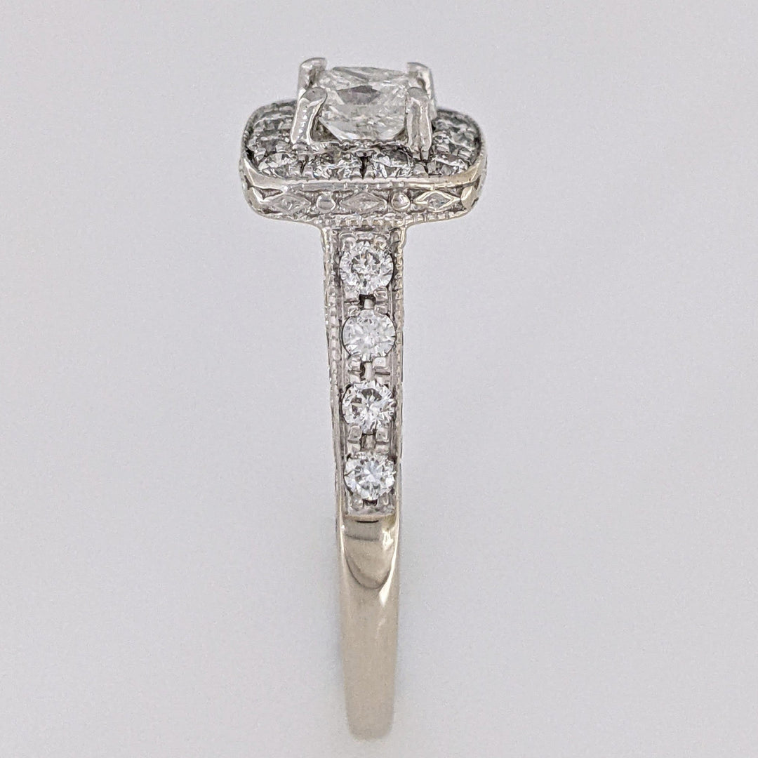 14K WHITE .90 CARAT TOTAL WEIGHT I1 H DIAMOND PRINCESS CUT (1) ROUND (20) ESTATE HALO RING 4.5 GRAMS