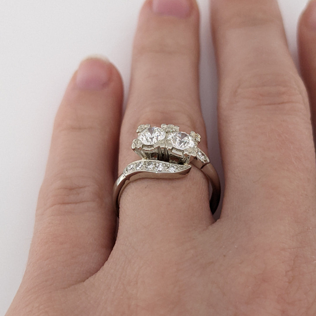 14K WHITE .87 CARAT TOTAL WEIGHT SI1 I DIAMOND ROUND (12) ESTATE BYPASS RING 3.4 GRAMS