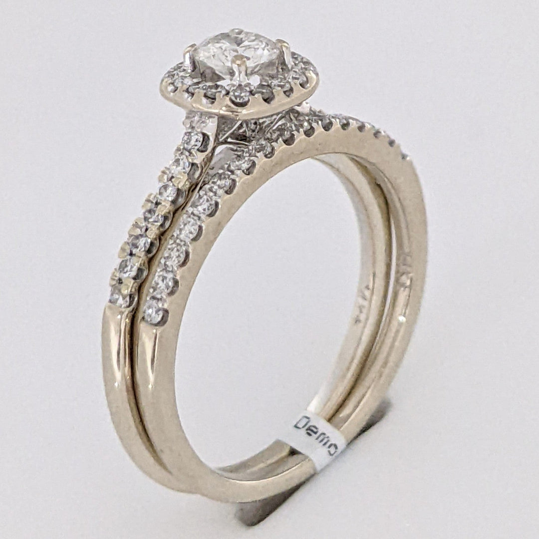 14K WHITE .48 CARAT TOTAL WEIGHT I1 G DIAMOND ROUND (31) ESTATE HALO RING/BAND SET 3.7 GRAMS