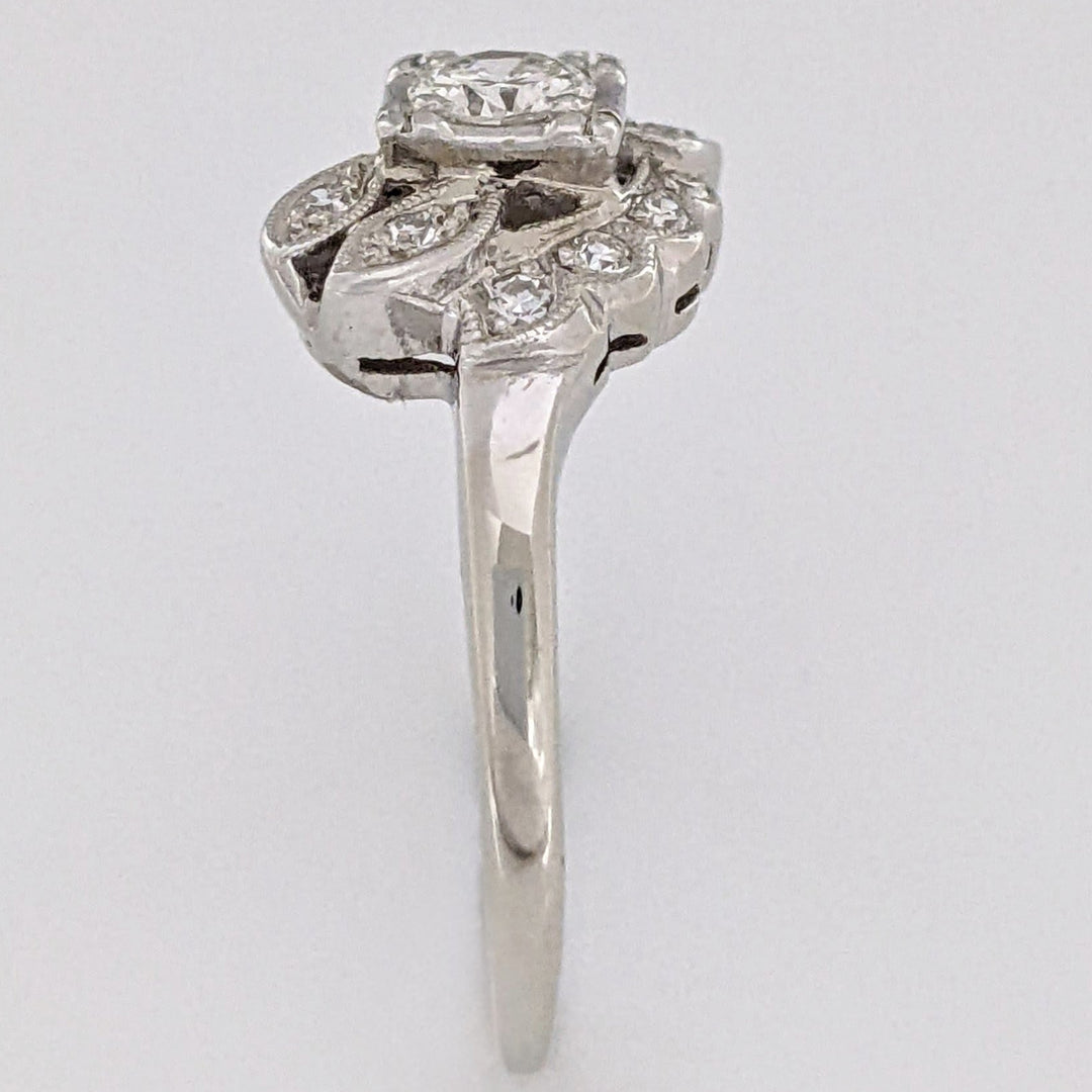 14K WHITE .42 CARAT TOTAL WEIGHT VS1 I DIAMOND ROUND (13) VINTAGE ESTATE RING 3.2 GRAMS