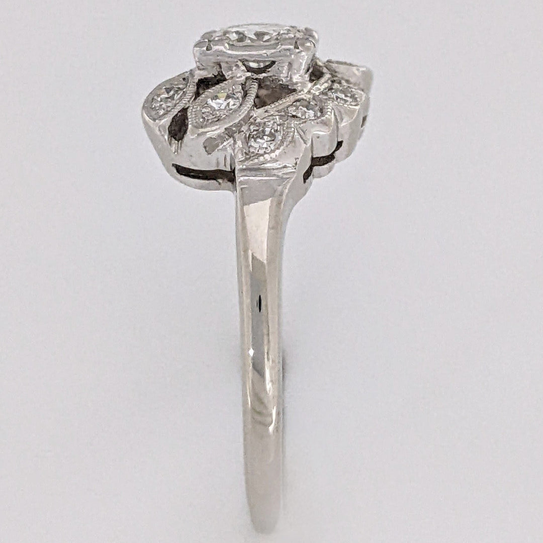14K WHITE .42 CARAT TOTAL WEIGHT VS1 I DIAMOND ROUND (13) VINTAGE ESTATE RING 3.2 GRAMS