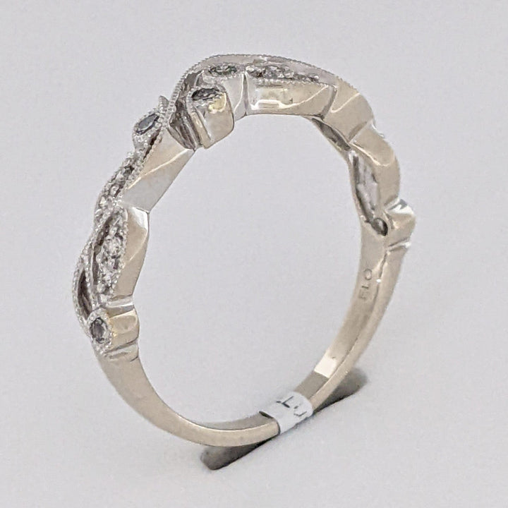 14K WHITE .16 CARAT TOTAL WEIGHT SI1 J DIAMOND ROUND (16) FANCY ESTATE BAND 2.5 GRAMS