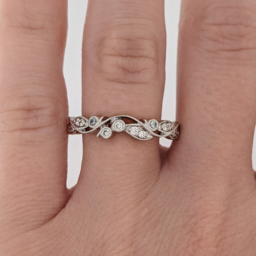 14K WHITE .16 CARAT TOTAL WEIGHT SI1 J DIAMOND ROUND (16) FANCY ESTATE BAND 2.5 GRAMS