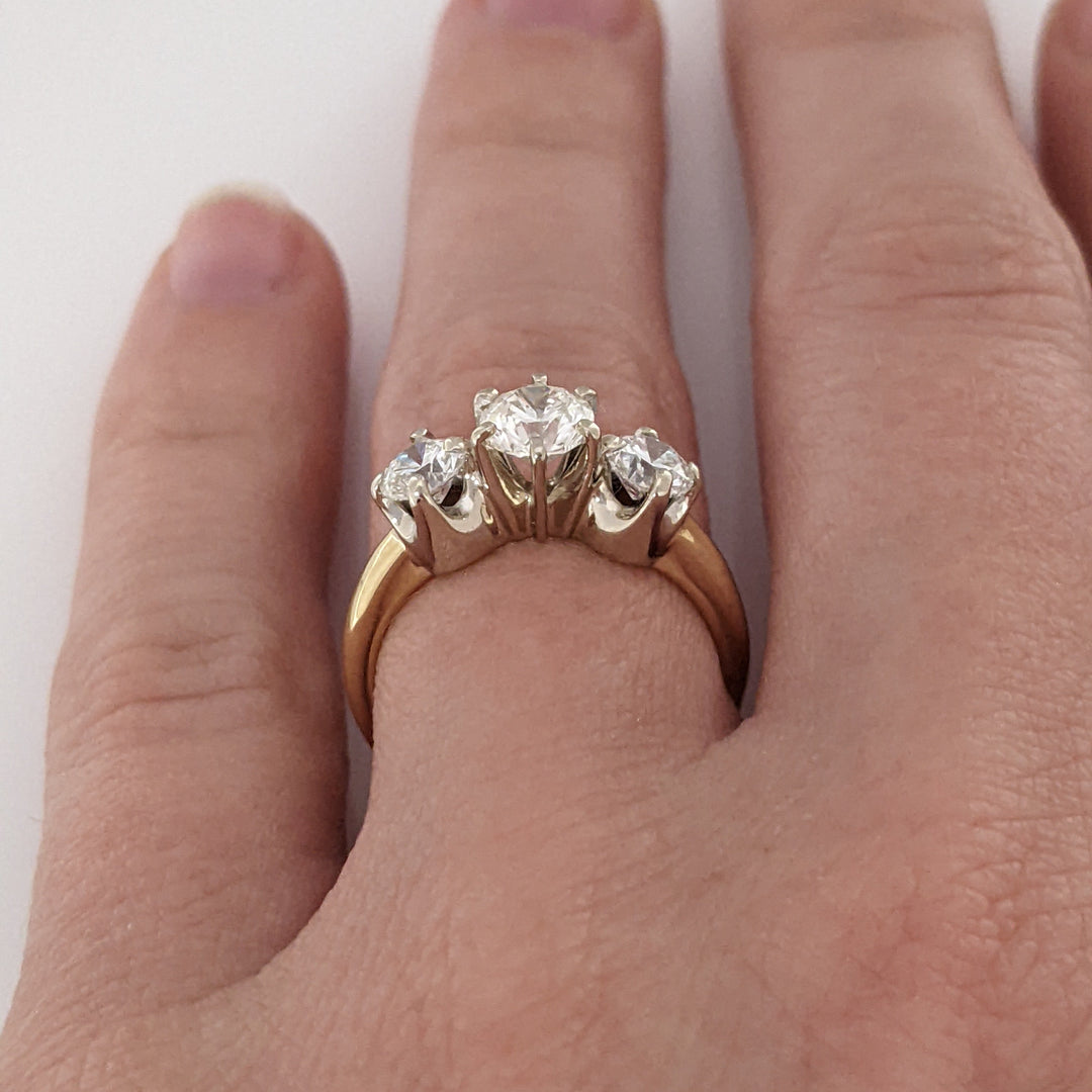14K .93 CARAT TOTAL WEIGHT SI1 K DIAMOND ROUND (3) ESTATE TRINITY RING 3.4 GRAMS