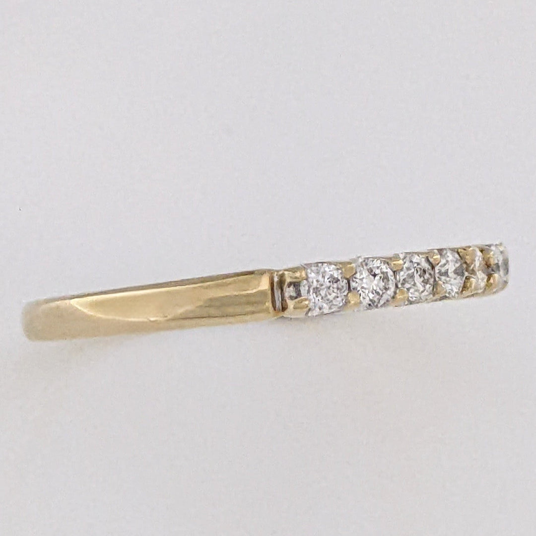 14K .21 CARAT TOTAL WEIGHT I1 H DIAMOND ROUND (7) ESTATE PRONG BAND 2.4 GRAMS