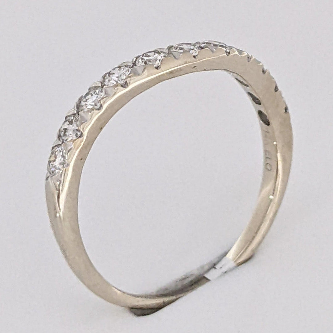 14K WHITE .40 CARAT TOTAL WEIGHT SI1 H DIAMOND ROUND (11) ESTATE CURVED BAND 1.9 GRAMS