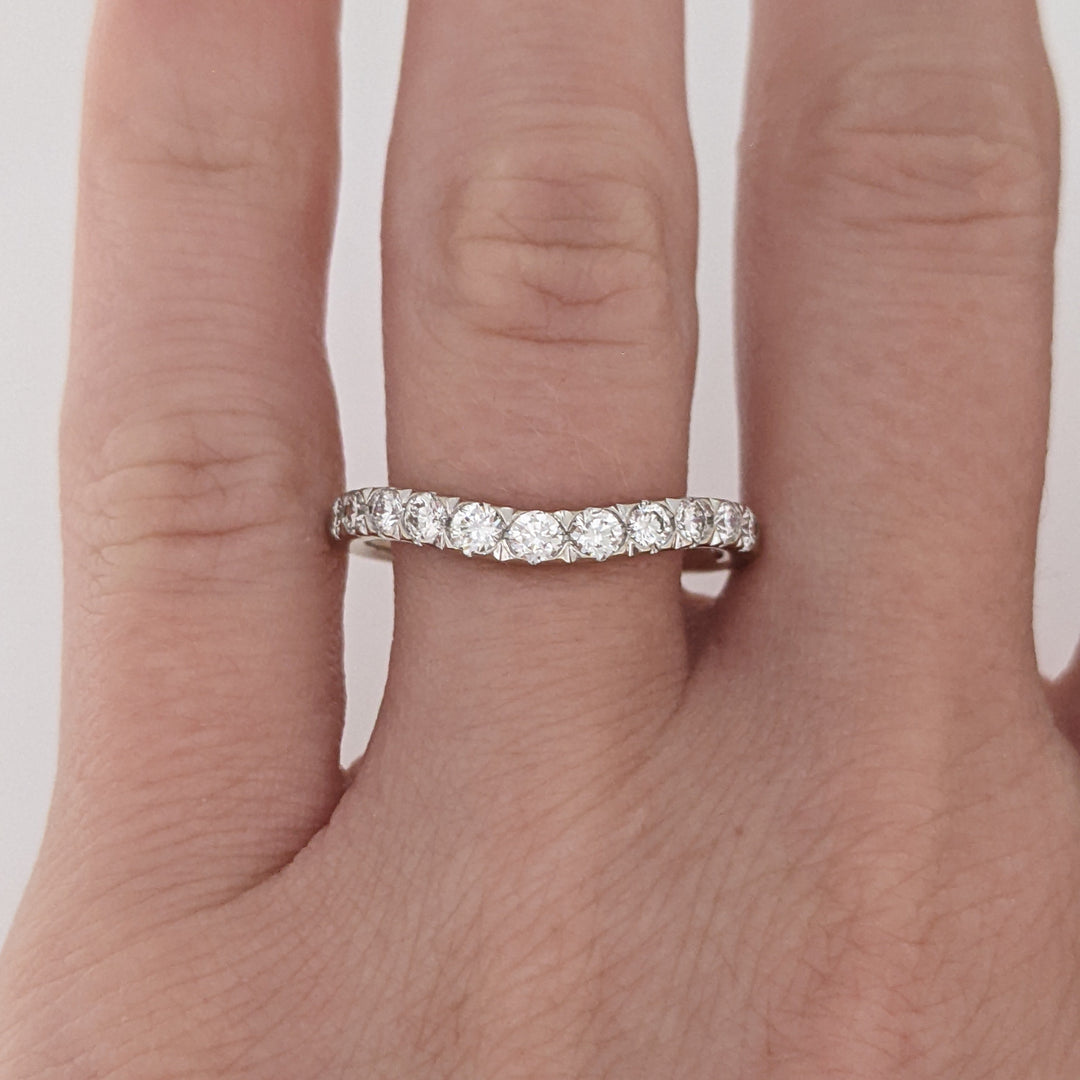 14K WHITE .40 CARAT TOTAL WEIGHT SI1 H DIAMOND ROUND (11) ESTATE CURVED BAND 1.9 GRAMS