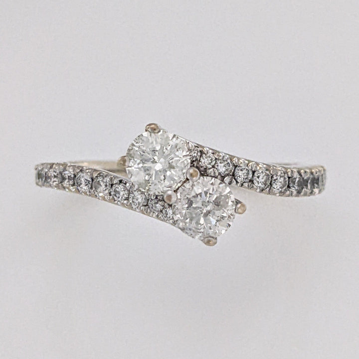 14K WHITE .89 CARAT TOTAL WEIGHT I1 I DIAMOND ROUND (22) BYPASS ESTATE RING 3.4 GRAMS