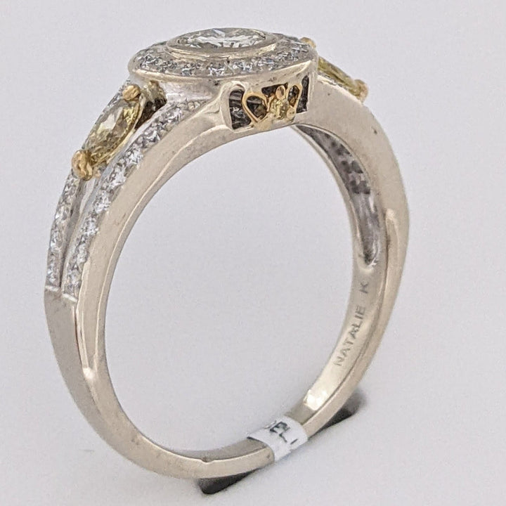 14K WHITE 1.06 CARAT TOTAL WEIGHT DIAMOND ROUND (53) WITH (2) YELLOW MARQUISE ESTATE RING 4.5 GRAMS