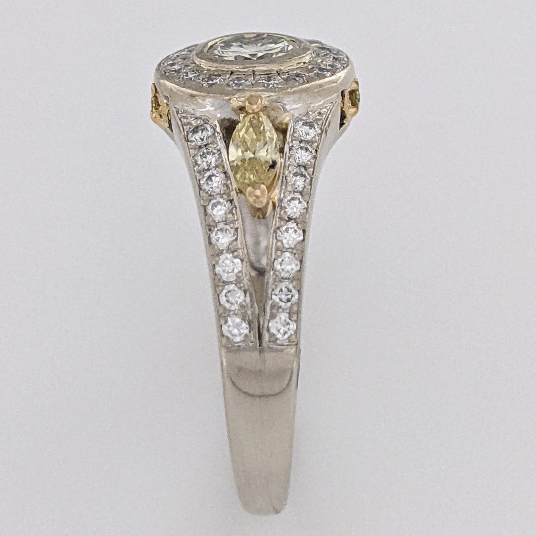 14K WHITE 1.06 CARAT TOTAL WEIGHT DIAMOND ROUND (53) WITH (2) YELLOW MARQUISE ESTATE RING 4.5 GRAMS