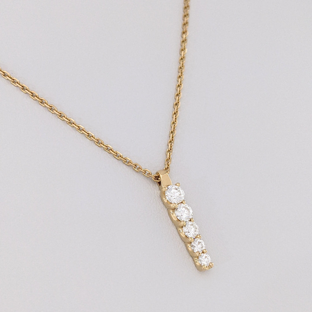 14K .47 CARAT TOTAL WEIGHT VS2 K DIAMOND ROUND (5) DROP ESTATE PENDANT & CHAIN 3.6 GRAMS