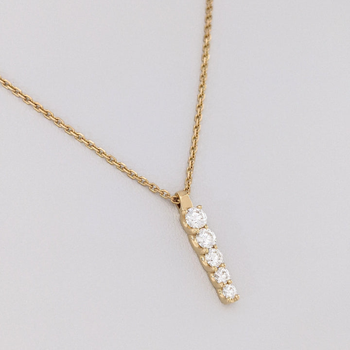 14K .47 CARAT TOTAL WEIGHT VS2 K DIAMOND ROUND (5) DROP ESTATE PENDANT & CHAIN 3.6 GRAMS