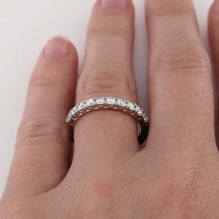 14K WHITE .40 CARAT TOTAL WEIGHT VS2 I DIAMOND ROUND (10) ESTATE BAND 2.8 GRAMS