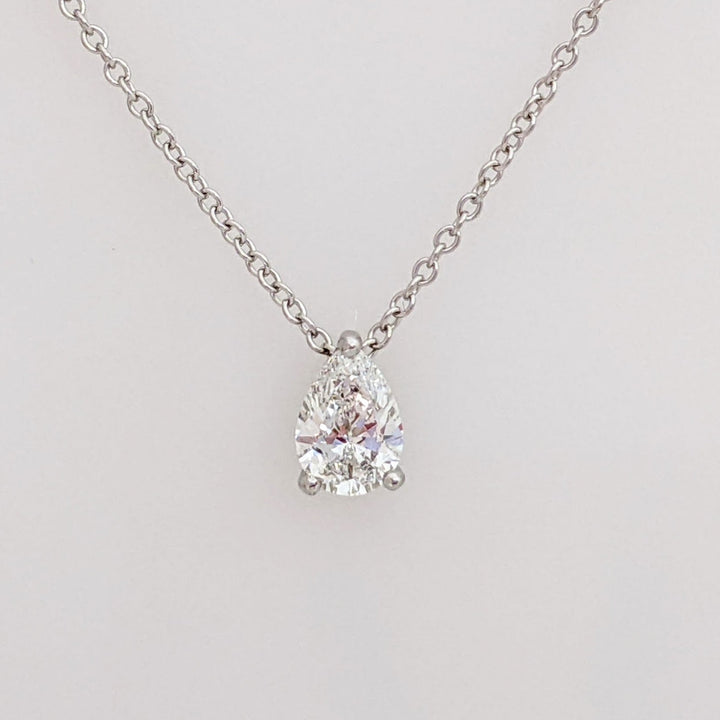 18K WHITE .60 CARAT TOTAL SI1 H DIAMOND PEAR ESTATE NECKLACE 1.8 GRAMS