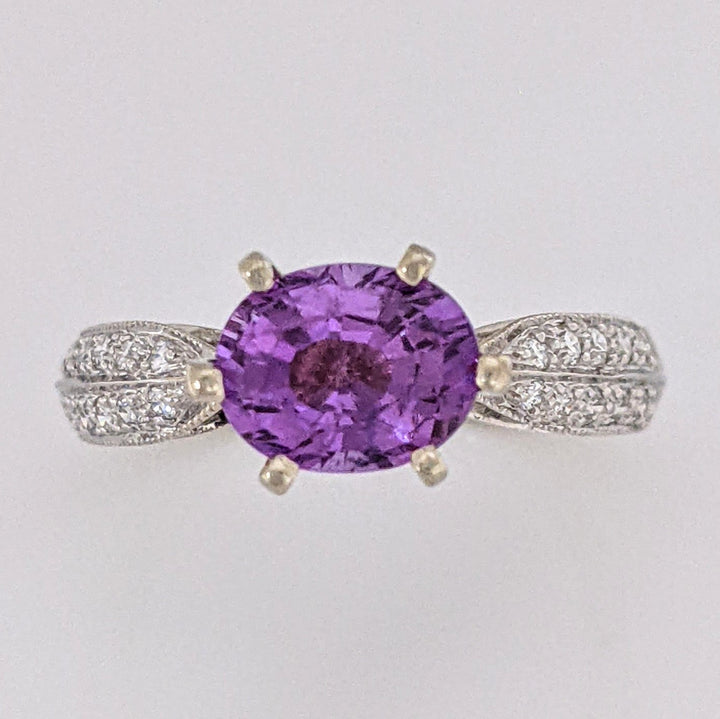 18K WHITE PURPLE SAPPHIRE OVAL 6X8 WITH (24) MELEE ESTATE RING 3.8 GRAMS