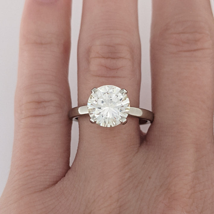 14K WHITE 2.60 CARAT TOTAL WEIGHT VS2 O DIAMOND ROUND ESTATE SOLITAIRE RING 3.6 GRAMS