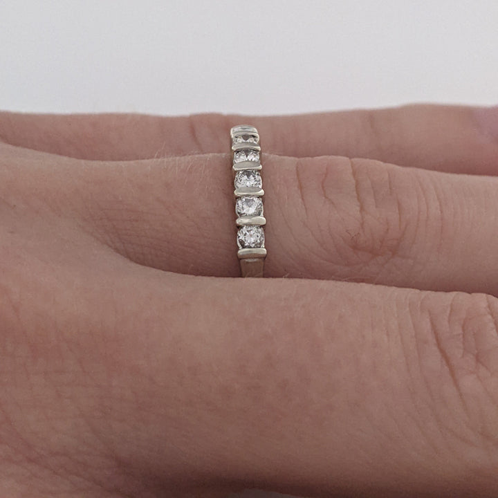 14K WHITE .42 CARAT TOTAL WEIGHT SI2 H DIAMOND ROUND (7) ESTATE BAR SET BAND 2.1 GRAMS
