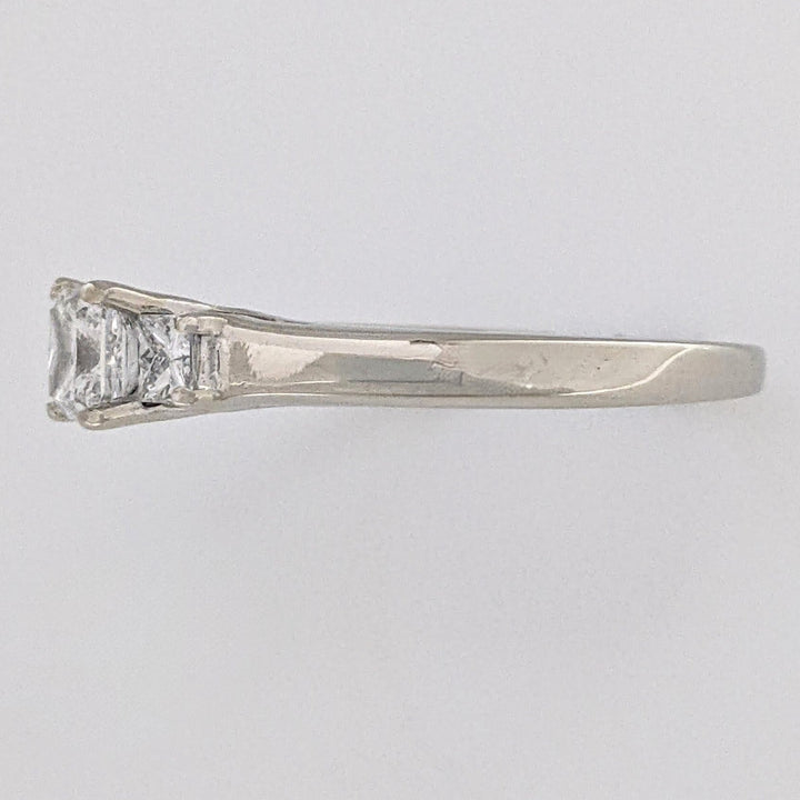 14K WHITE .74 CARAT TOTAL WEIGHT SI2 F-H DIAMOND PRINCESS CUT (3) ESTATE TRINITY RING 2.3 GRAMS