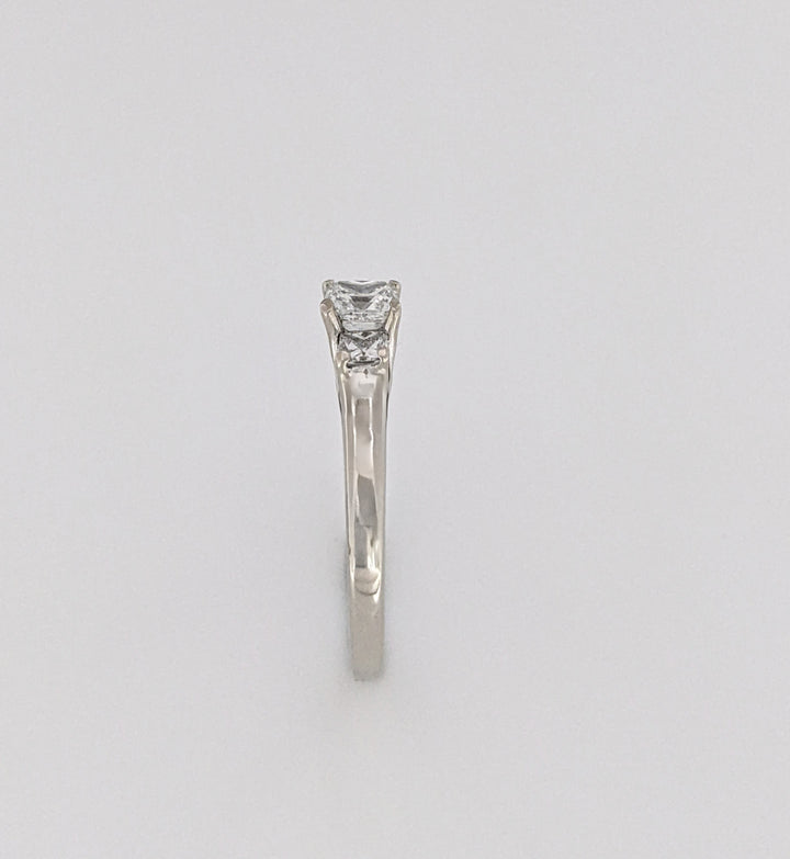 14K WHITE .74 CARAT TOTAL WEIGHT SI2 F-H DIAMOND PRINCESS CUT (3) ESTATE TRINITY RING 2.3 GRAMS
