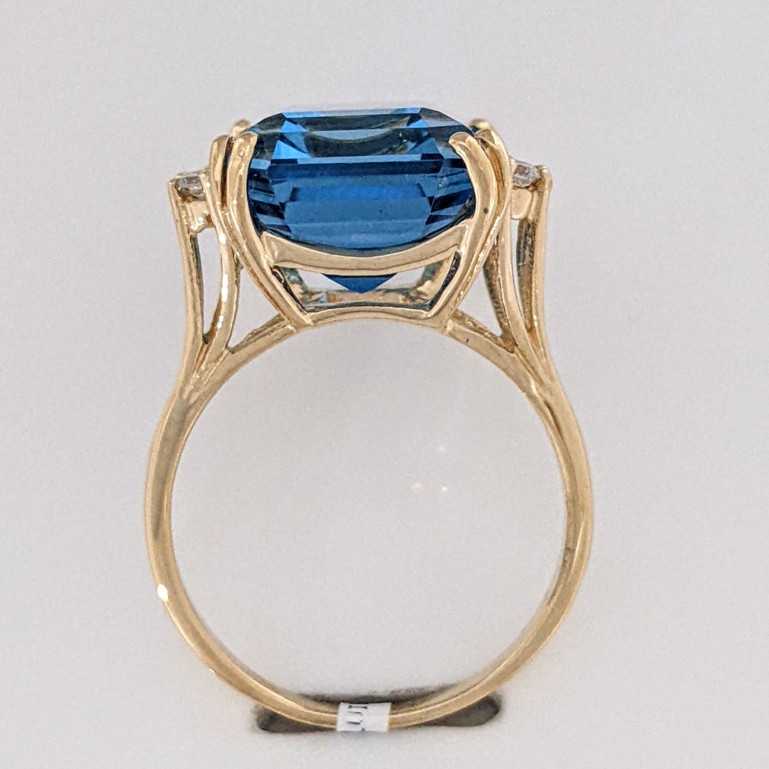 14K LONDON BLUE TOPAZ EMERALD CUT 12X16 WITH (6) MELEE ESTATE RING 6.9 GRAMS