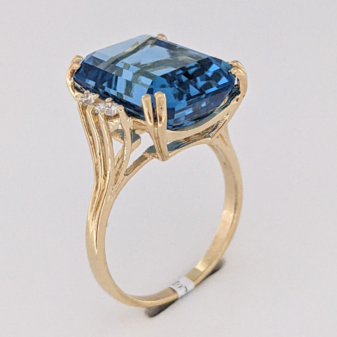 14K LONDON BLUE TOPAZ EMERALD CUT 12X16 WITH (6) MELEE ESTATE RING 6.9 GRAMS