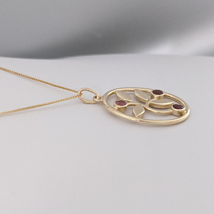 14K PINK TOURMALINE ROUND 4MM (3) OVAL ESTATE PENDANT & CHAIN 5.0 GRAMS