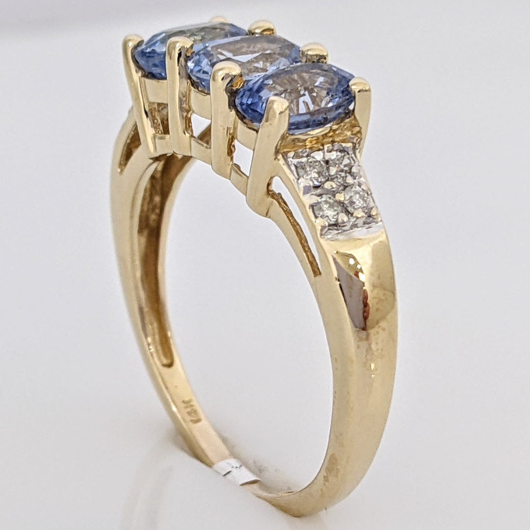 14K LAB-CREATED SAPPHIRE OVAL (3) 4X6 WITH (8) MELEE ESTATE RING 2.9 GRAMS