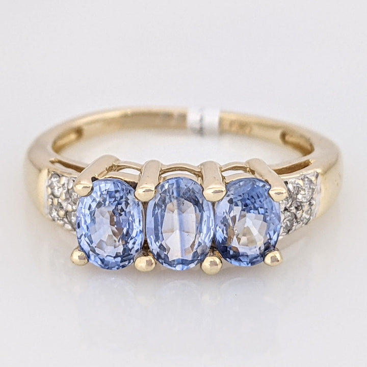14K LAB-CREATED SAPPHIRE OVAL (3) 4X6 WITH (8) MELEE ESTATE RING 2.9 GRAMS