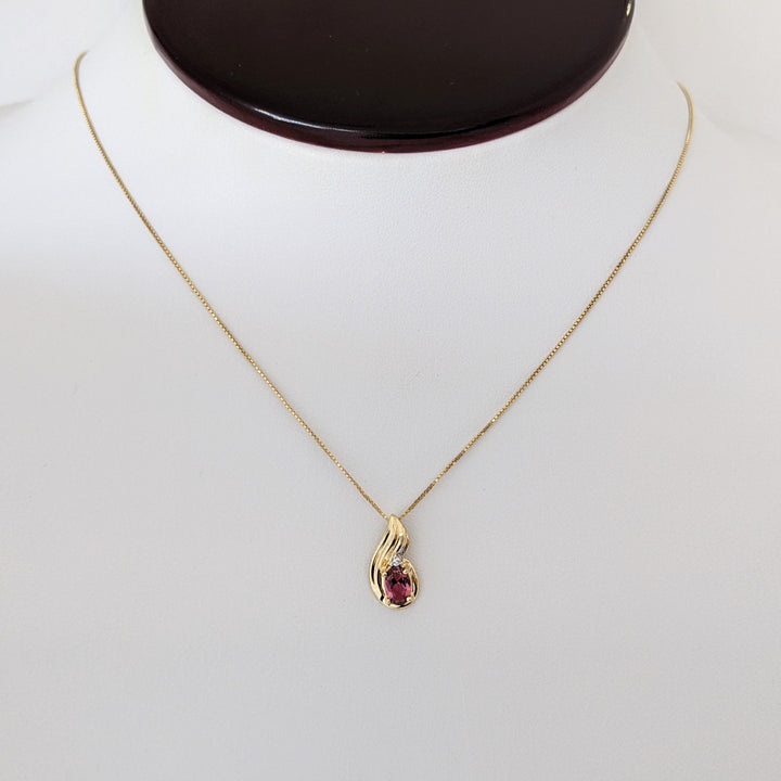 10K PINK TOURMALINE OVAL 4X5 (1) 3X5 (2) WITH MELEE ESTATE PENDANT & EARRING SET 2.9 GRAMS