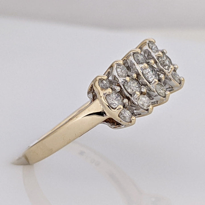 10K .93 CARAT TOTAL WEIGHT I1 J-K DIAMOND ROUND (21) CLUSTER ESTATE RING 3.2 GRAMS